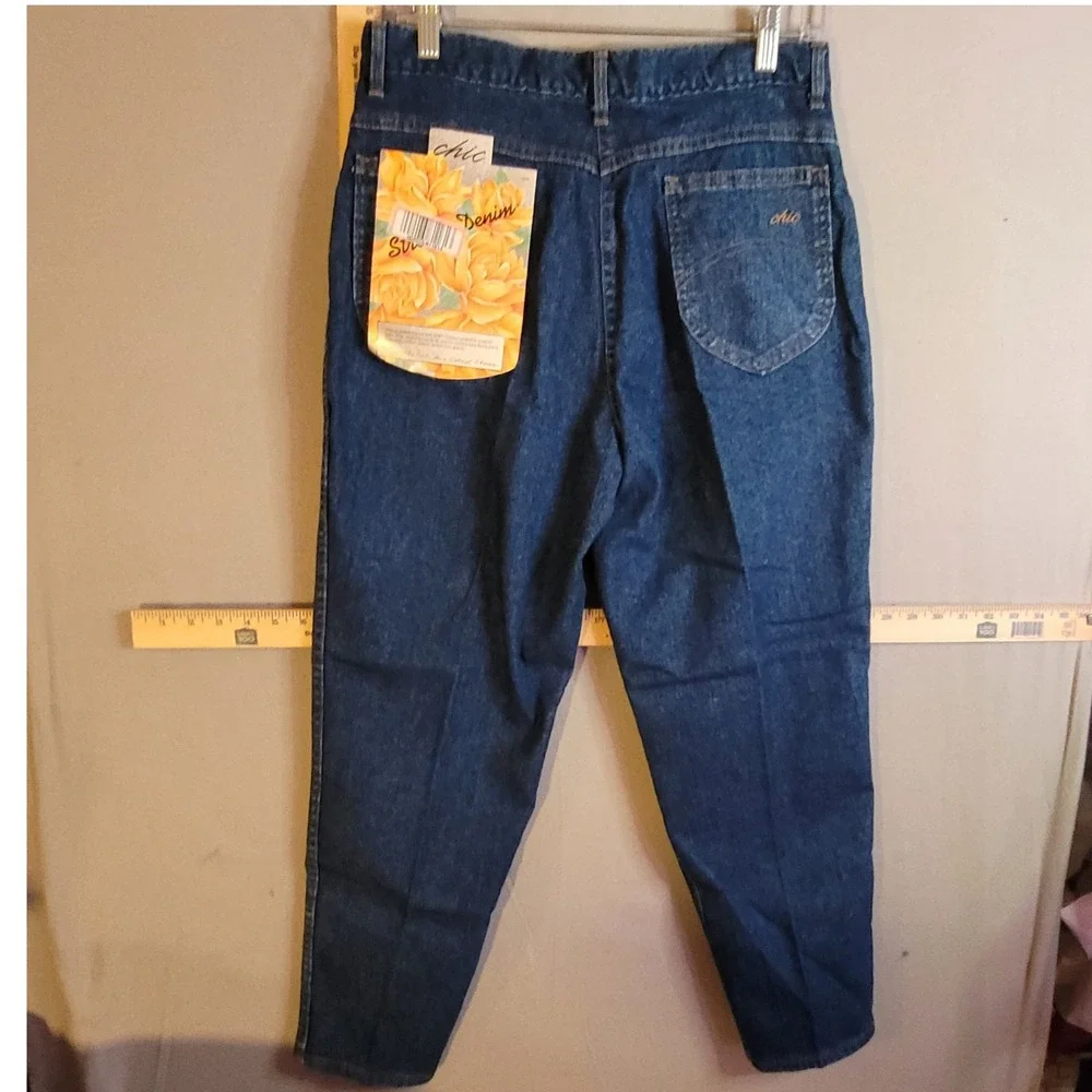 Vintage Chic High Waisted Mom Jeans Dark Wash Denim Tapered Leg USA NWT Size 16P